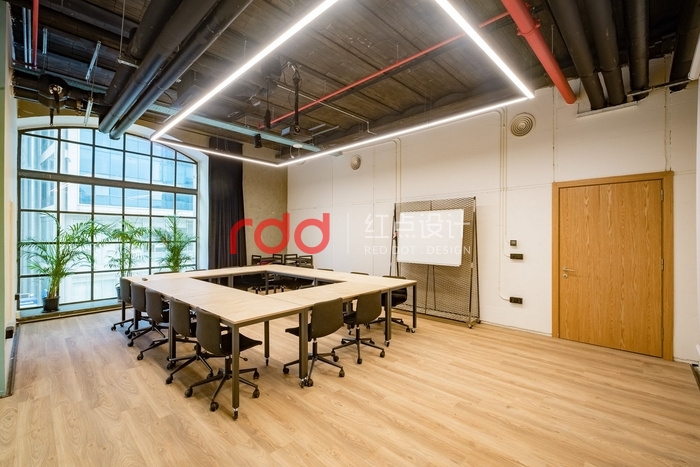 广州办公室设计与办公空间形象的必然联系-4.jpg
